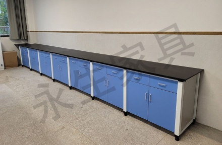 中小學(xué)家具